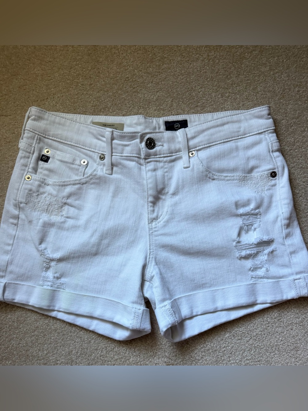AG Adriano Goldschmied The Hailey White Distressed Shorts 26 EUC